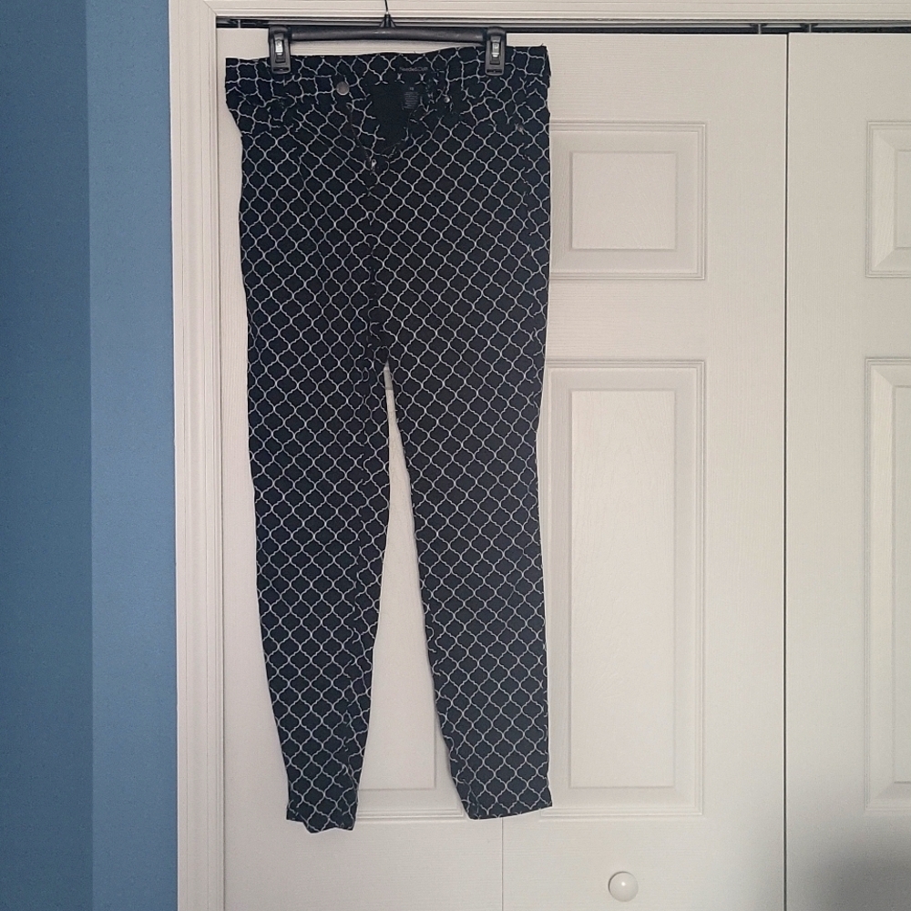 Patterned skinny pants